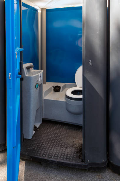 Best Portable restroom trailer rental  in Hamilton, MT